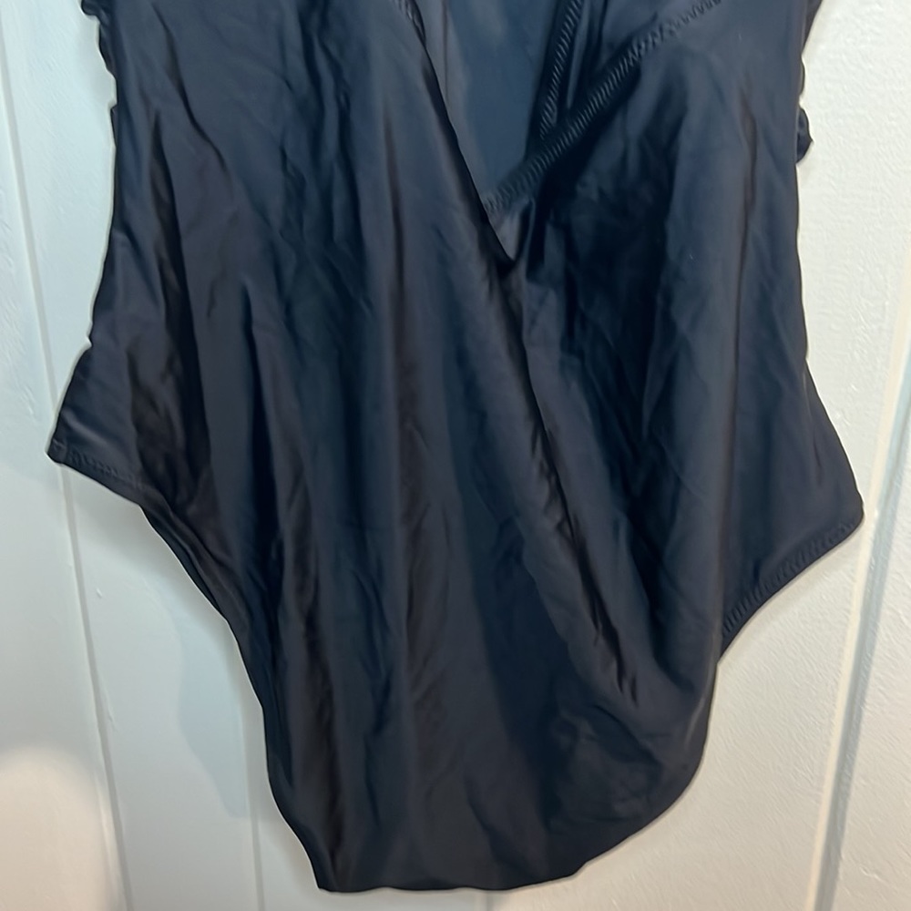 CUPSHE One Piece Swimsuit Black and White Gingham - Picture 6 of 9